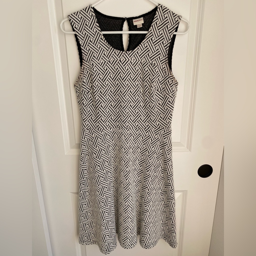 Merona black and white shift Dress